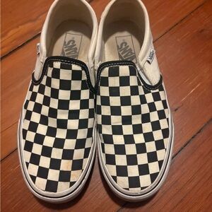 Vans women’s Checkerboard Slip-On Sneakers - Black & White